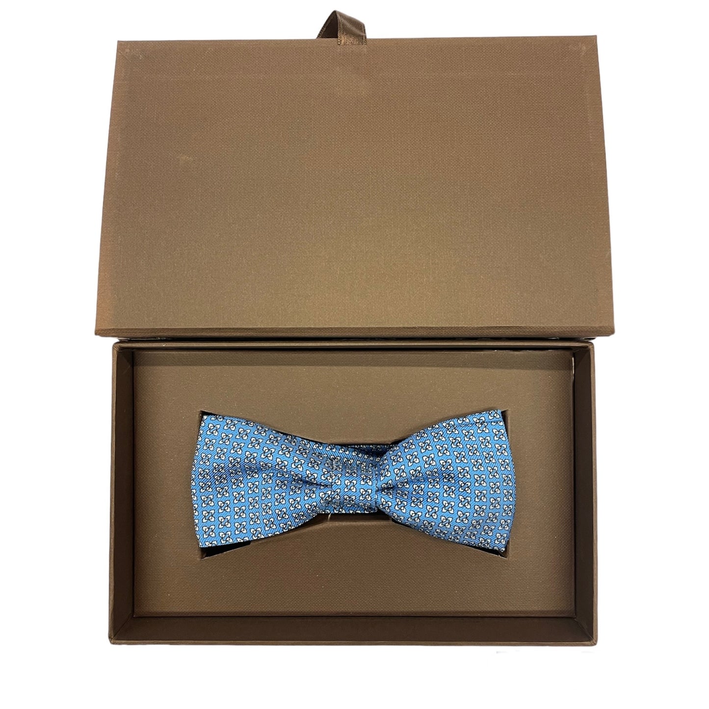 Sartorial bow tie blue silk squared flowers